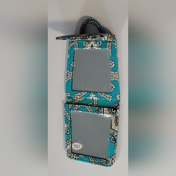 NWOT LUG Scoop Crossbody Purse & Vera Bradley Mirror Compact - Picture 8 of 8